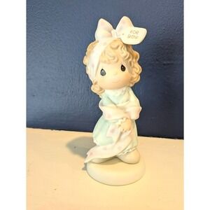 Vintage 1998 Precious Moments Figurine What Better to Give Than Yourself 487988